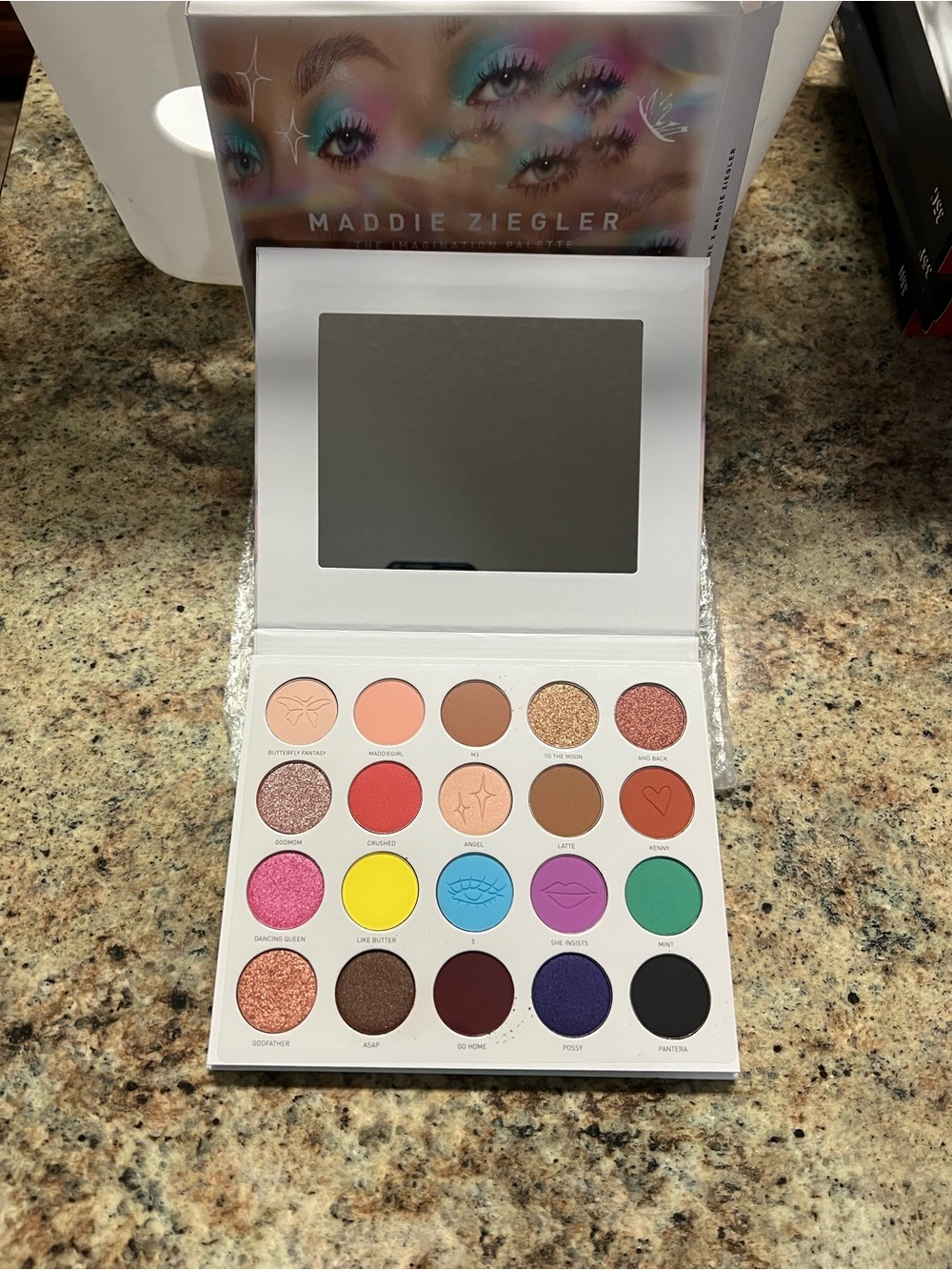 Maddie Ziegler Bright Multi-Color Eyeshadow Palette - Vibrant 18-Shade Set